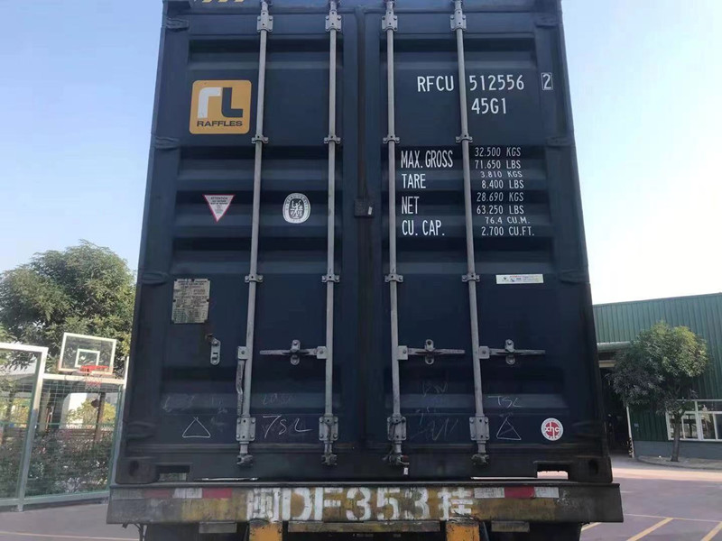 Máquina perfiladora de cubiertas de celosía para Japón