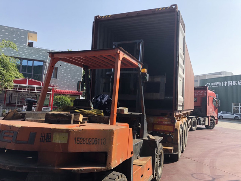 Máquina formadora de bandejas portacables para Filipinas